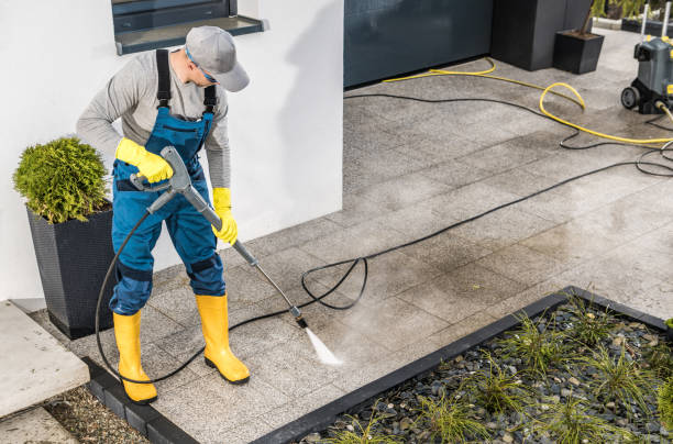 Best Deck Pressure Washing  in St James, NC